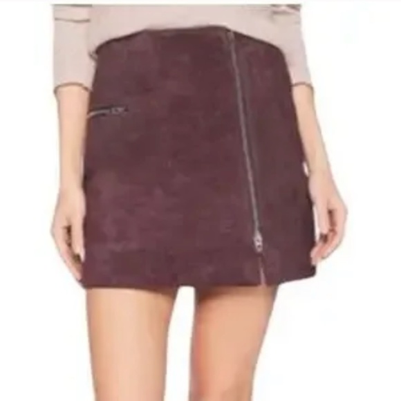 Plum Suede Skirt (28) - Picture 1 of 2